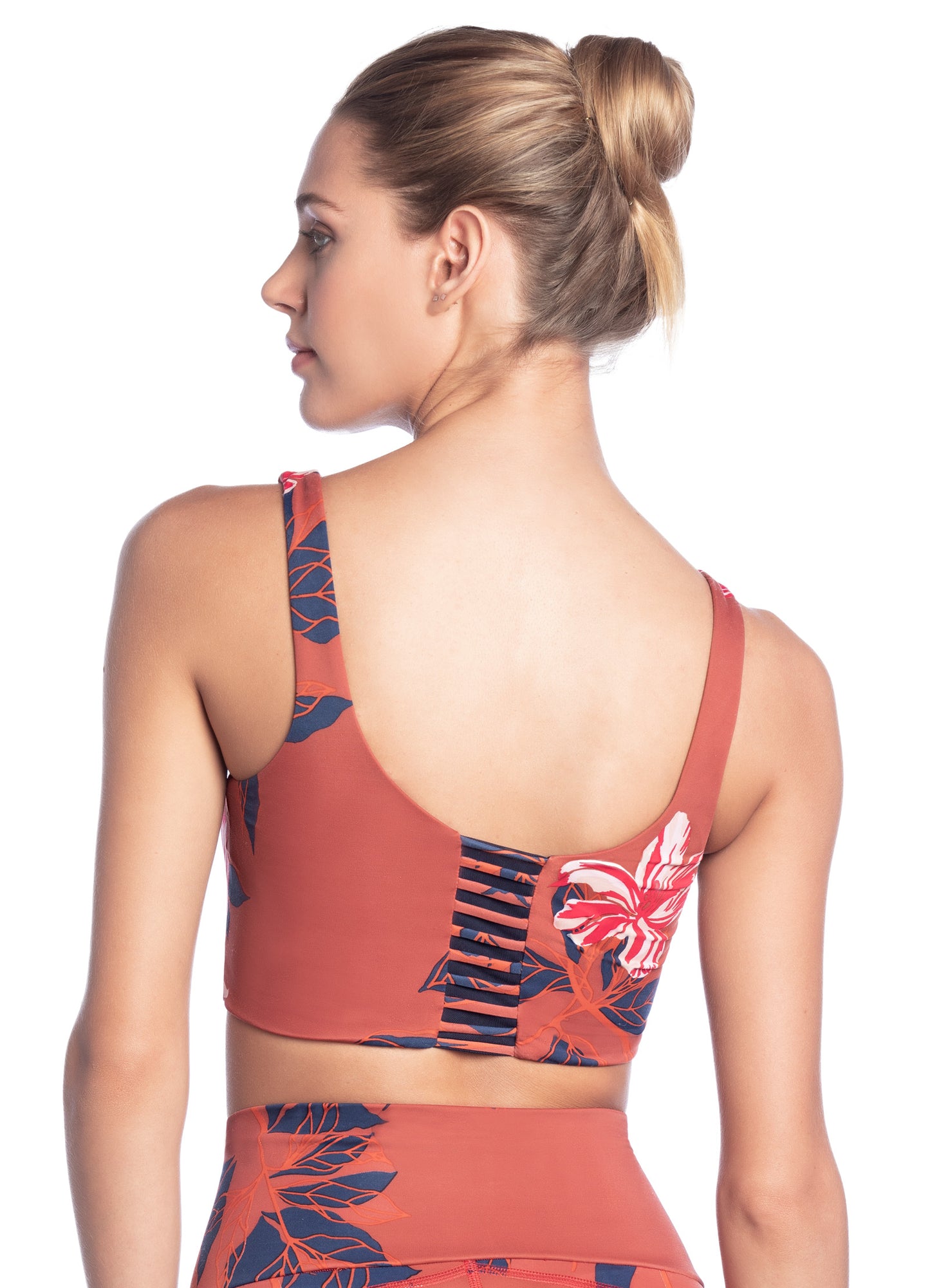 Top Deportivo - Resilient Tulip Garnet
