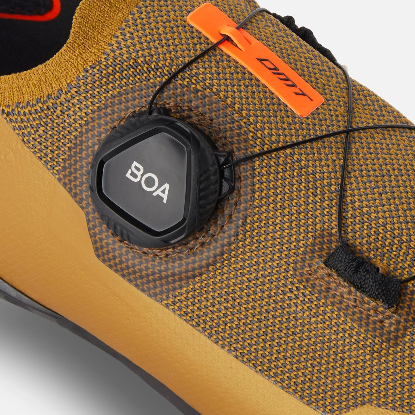 ZAPATILLAS DMT KM30 SHOES CAMEL/BLACK