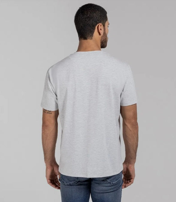 Camiseta - The Everyday T-Shirt Freeport