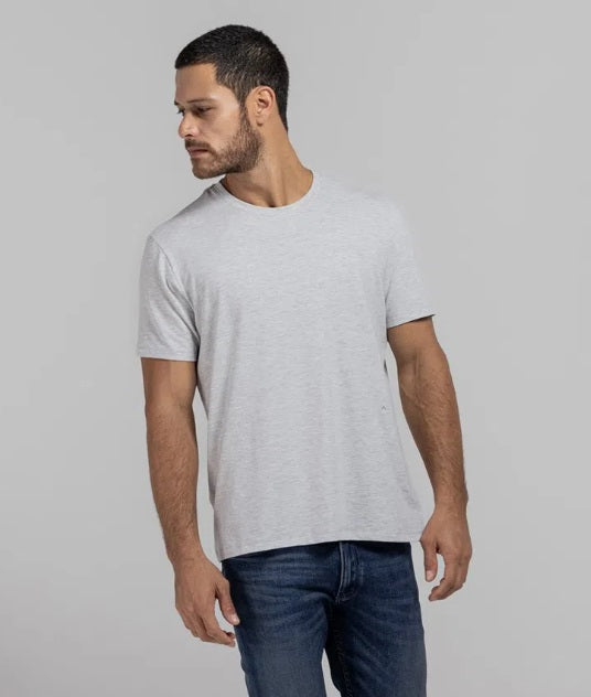 Camiseta - The Everyday T-Shirt Freeport