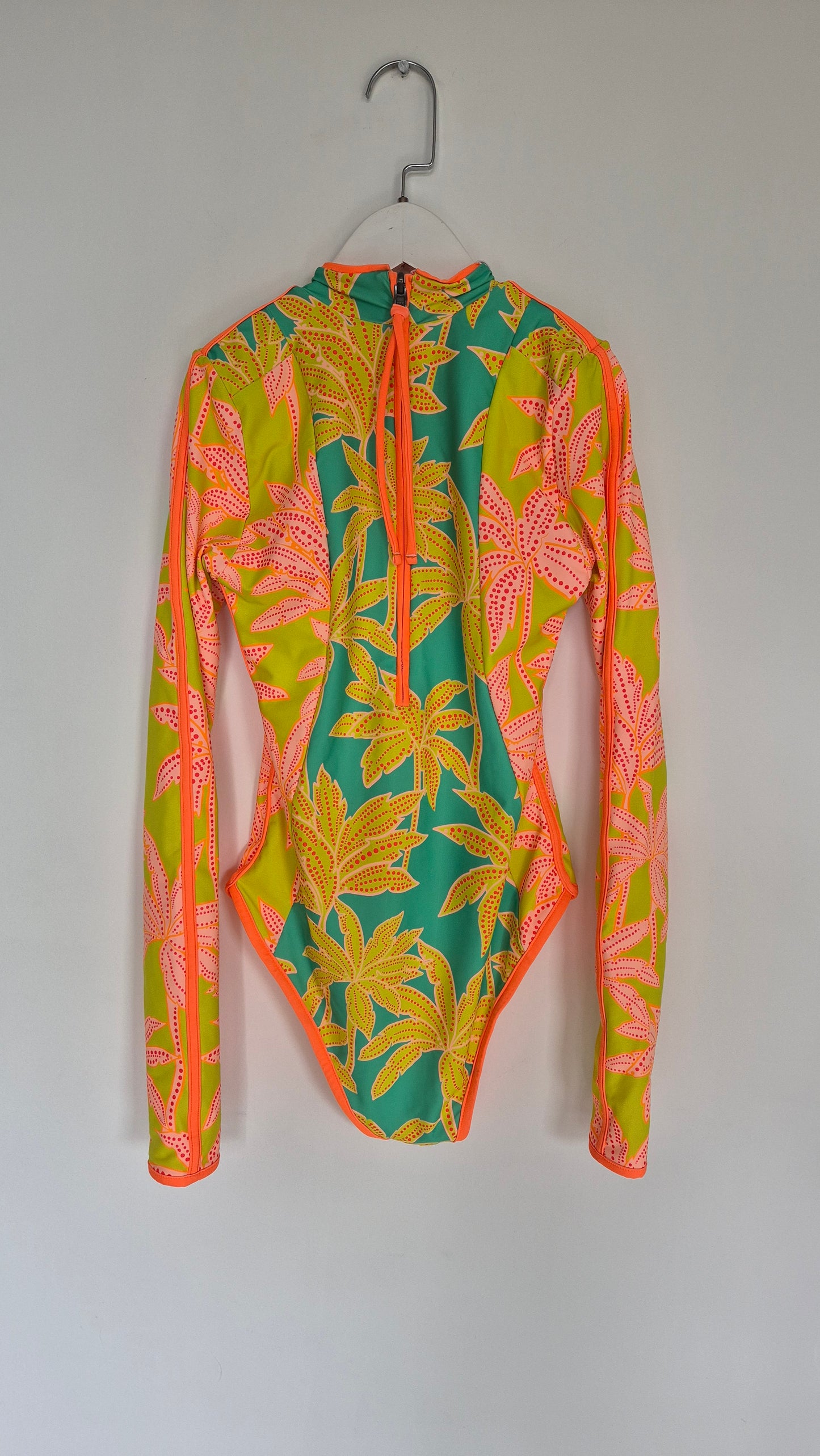 Entero - Tropical Triton