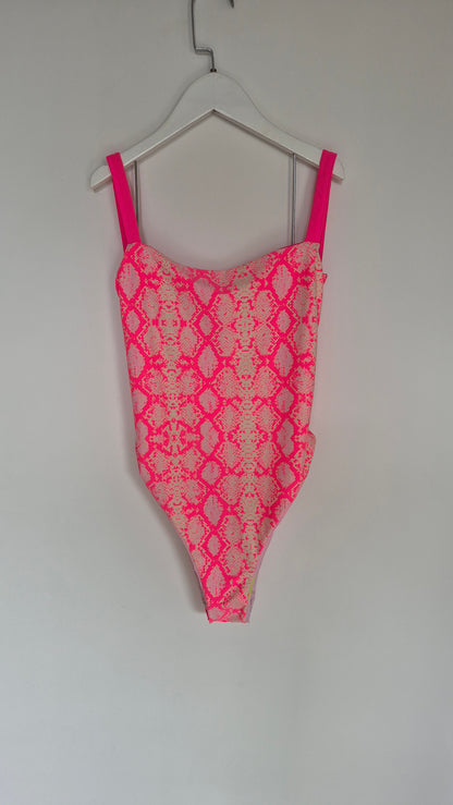 Entero - Pink Radiant Palmery