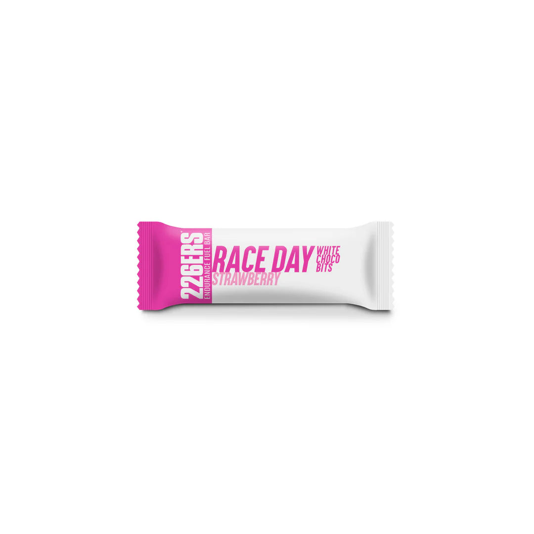 RACE DAY-CHOCO BITS 40G (WHITE CHOCO & STRAWBERRY)