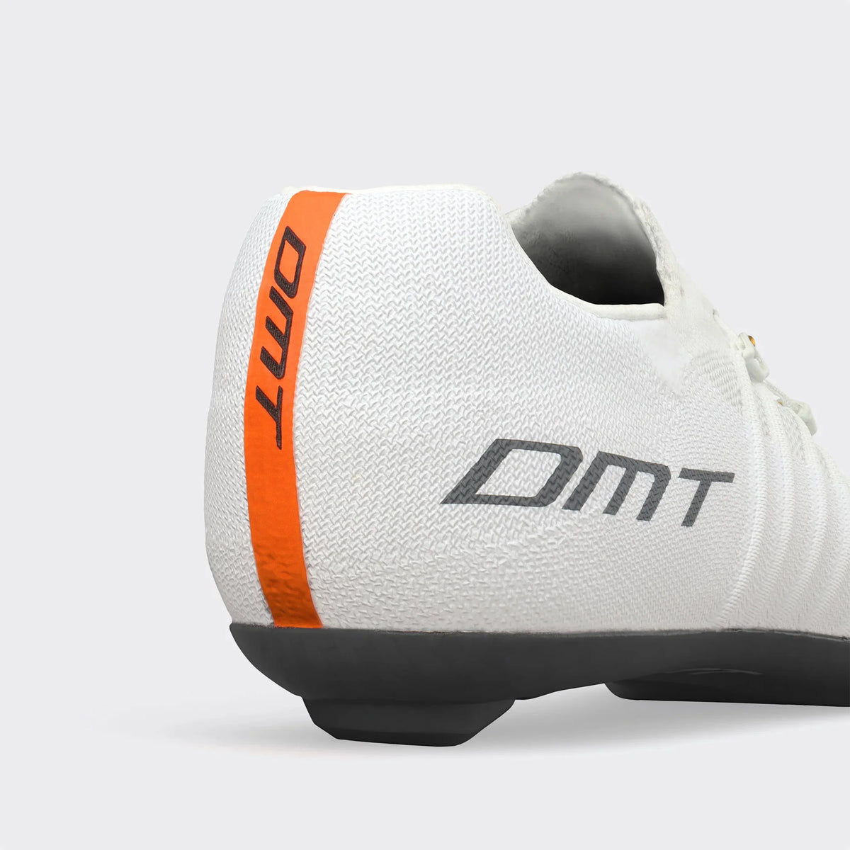 ZAPATILLAS DMT POGIS SUPERLIGHT - WHITE