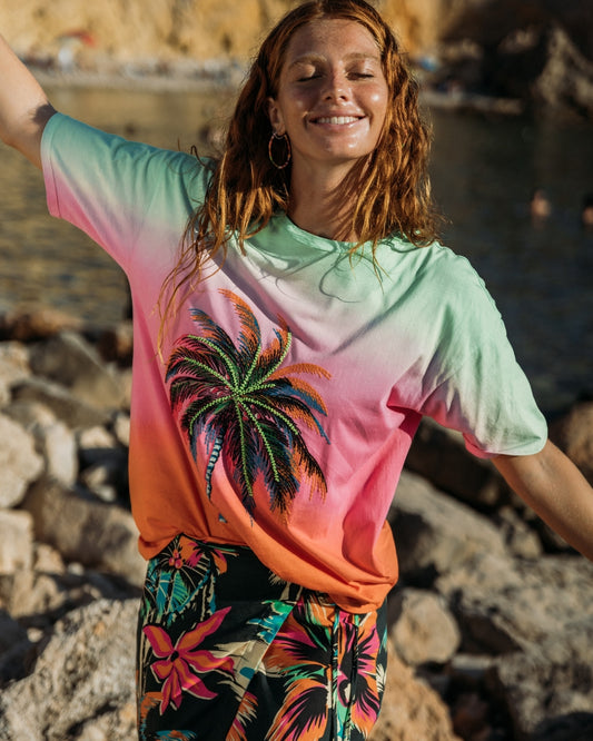 Camiseta - Colorful Dye Azalea