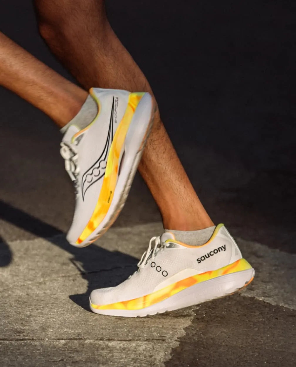 ENDORPHIN TRAINER - WHITE/BLACK